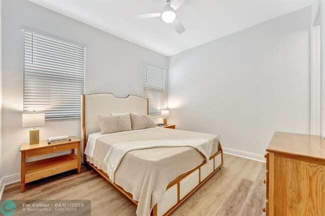 Building Photo - 16216 Sea Turtle Pl
