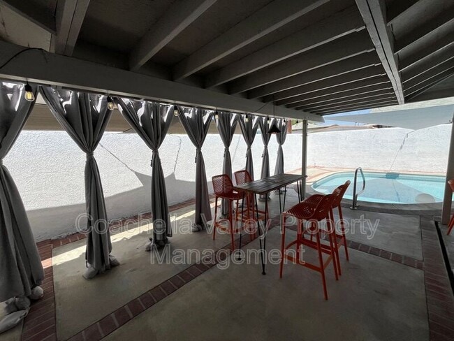 Building Photo - 4080 Cll San Antonio