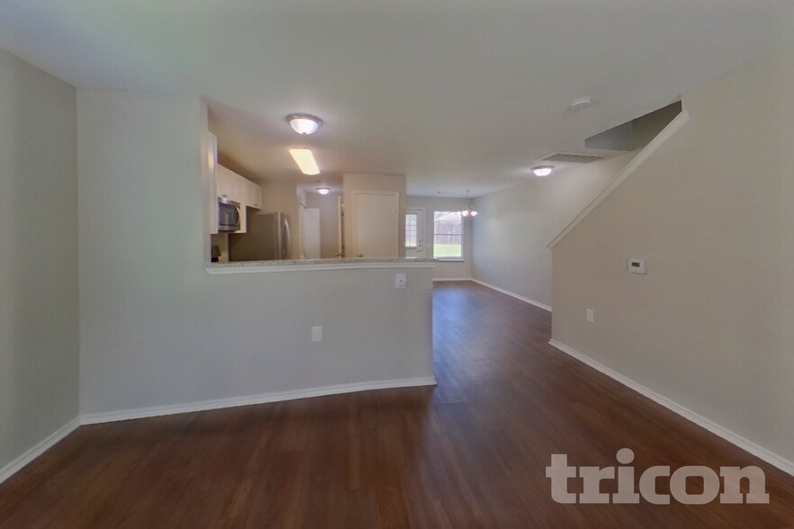 Building Photo - 11312 Hungry Horse Dr