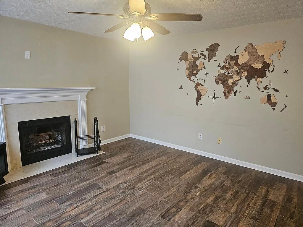 Building Photo - 1692 Tunbridge Ln