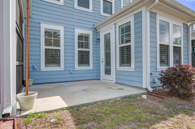 Building Photo - 2319 Watchtower Ln