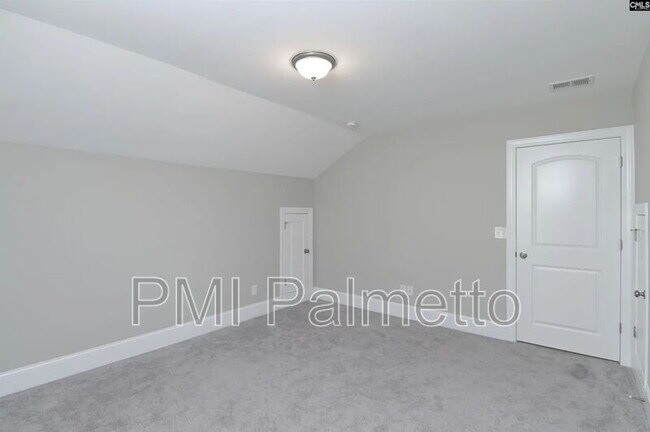 Building Photo - 2019 Ludlow Pl