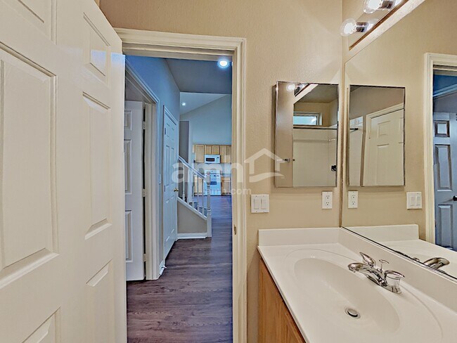 Building Photo - 6060 Glowing Cottage Ct