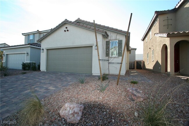 Building Photo - 4275 Tarim St