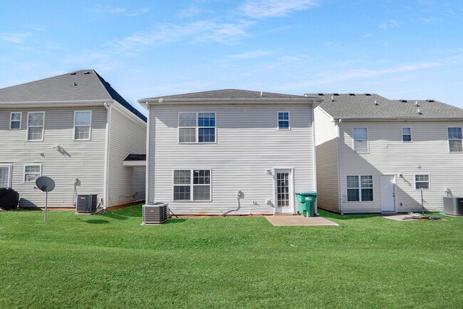 Building Photo - 820 Carlton Pointe Terrace