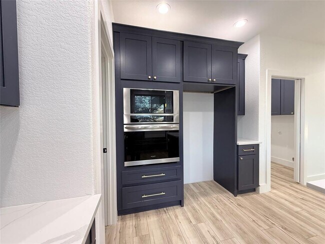 Building Photo - 21000 Nantucket Cove