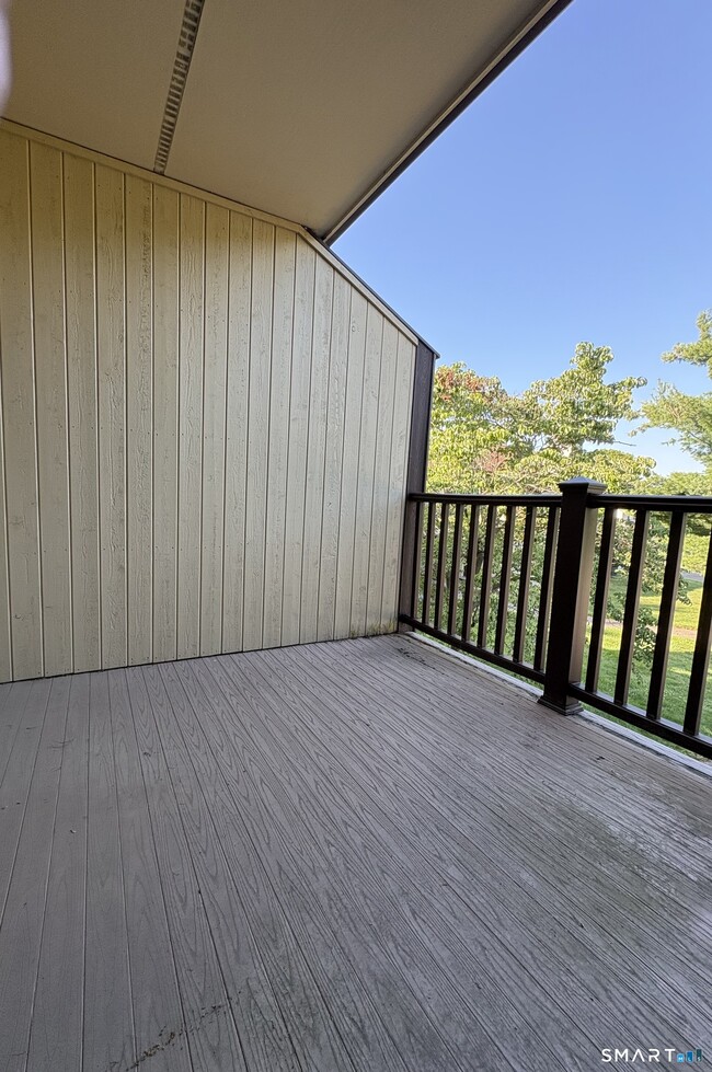 Building Photo - 80 Little Oak Ln