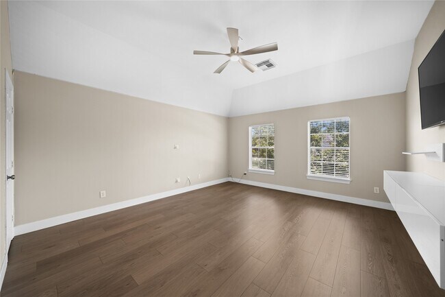 Building Photo - 3006 Brooks Ct