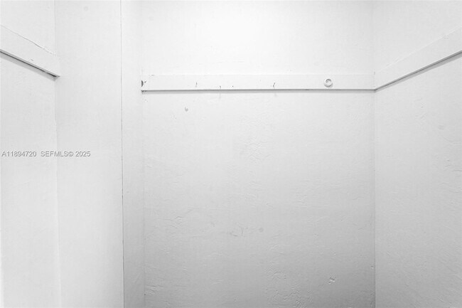 Building Photo - 13210 Memorial Hwy