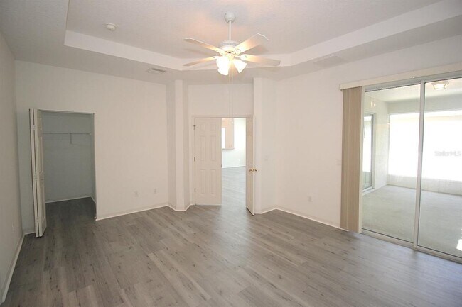 Building Photo - 84 W Waterside Pkwy