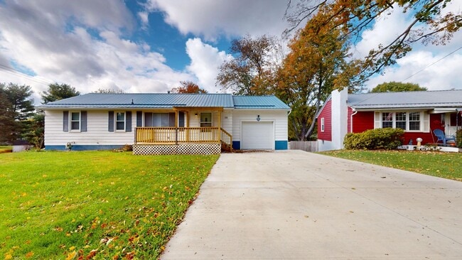 Primary Photo - Madison ranch with basement, 1 car garage