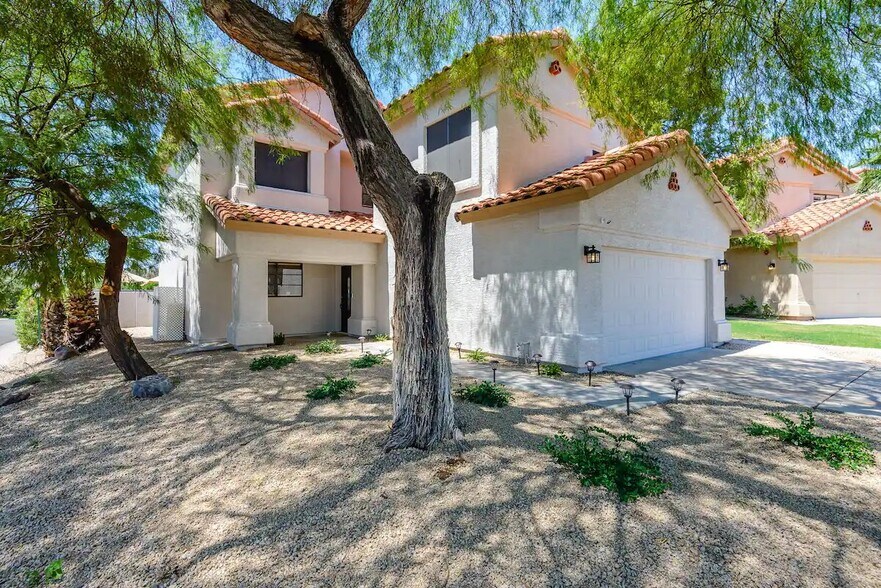 Building Photo - 13597 N 102nd Pl