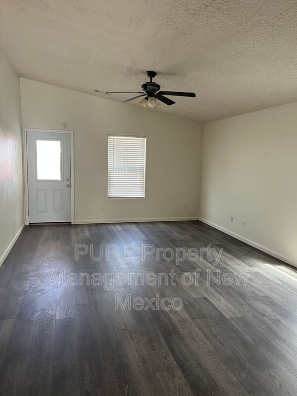 Building Photo - 3316 Prairie Ridge St SW