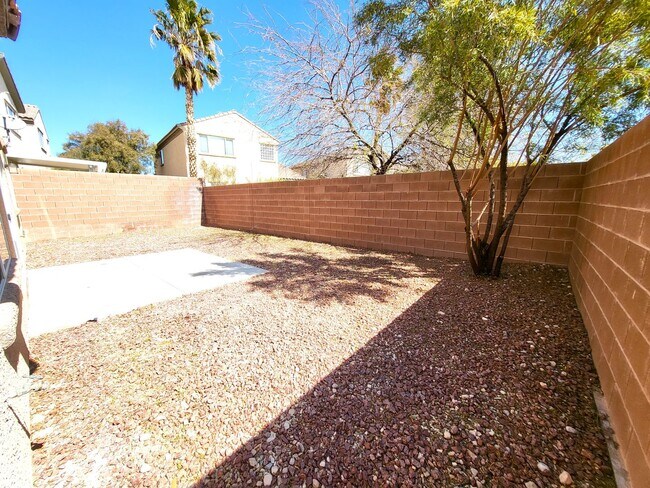 Building Photo - 716 Jacobs Ladder Pl