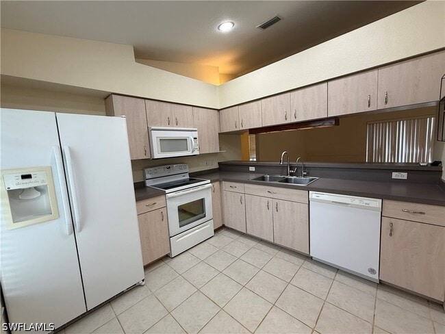 Building Photo - 3867 Lubec Ave