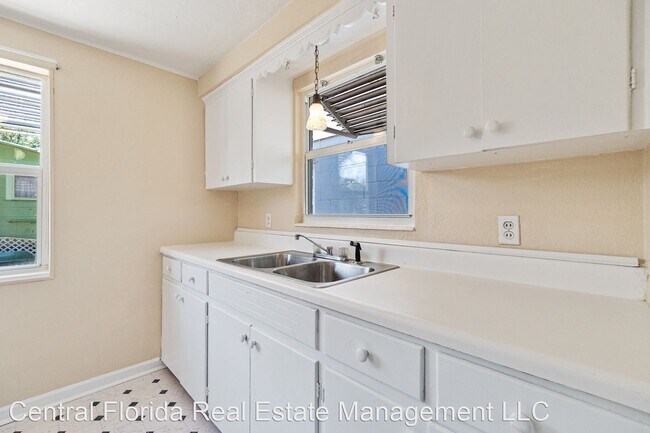 Building Photo - 2 br, 1 bath House - 608 Missouri Ave