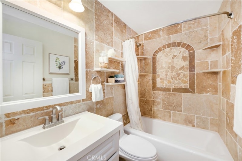 Building Photo - 13646 Abana Dr