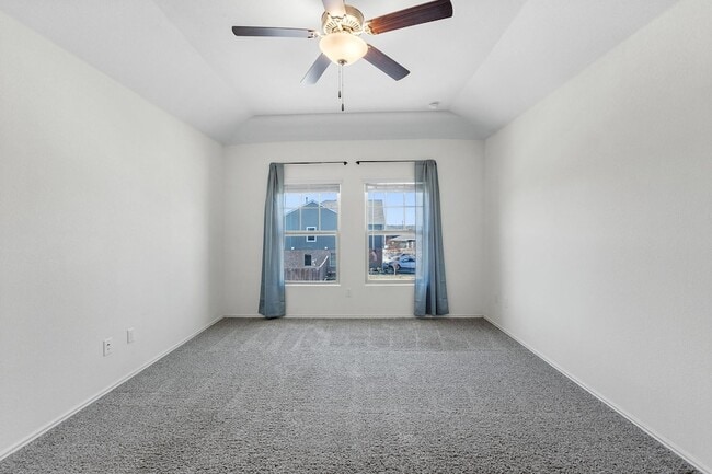 Building Photo - 189 Andross Ln