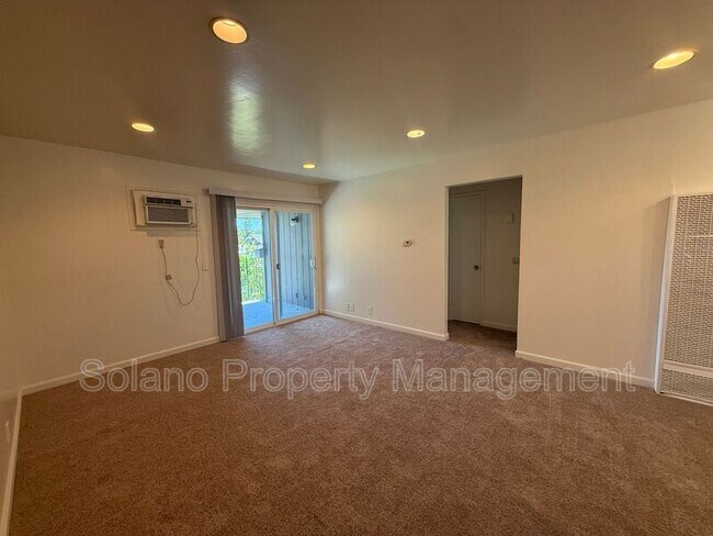 Building Photo - 409 Taylor St