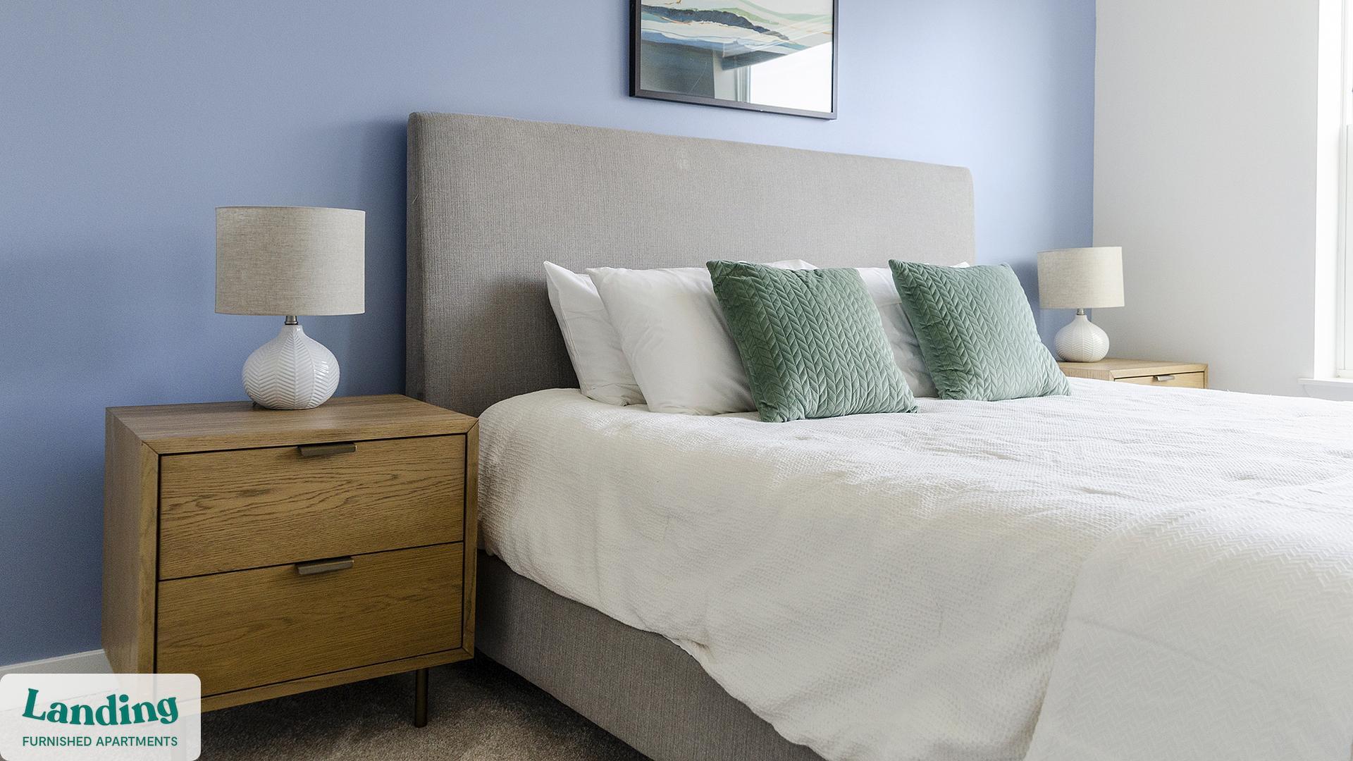 Building Photo - 650 N Main St