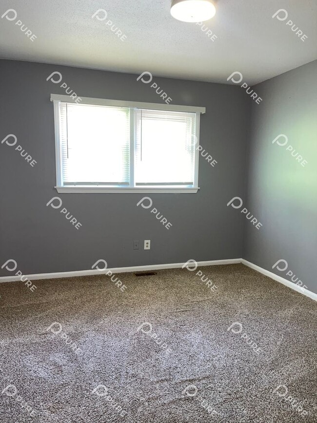 Building Photo - 3712 Fox Trail Cir NW