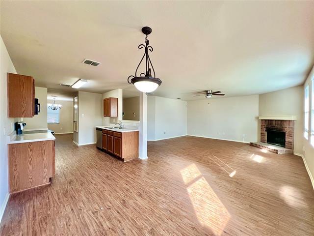 Building Photo - 2804 Cameron Way