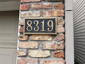 Building Photo - 8319 Coppertowne Ct