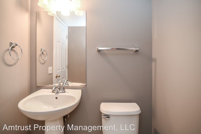 Building Photo - 2408 Dawson Ln