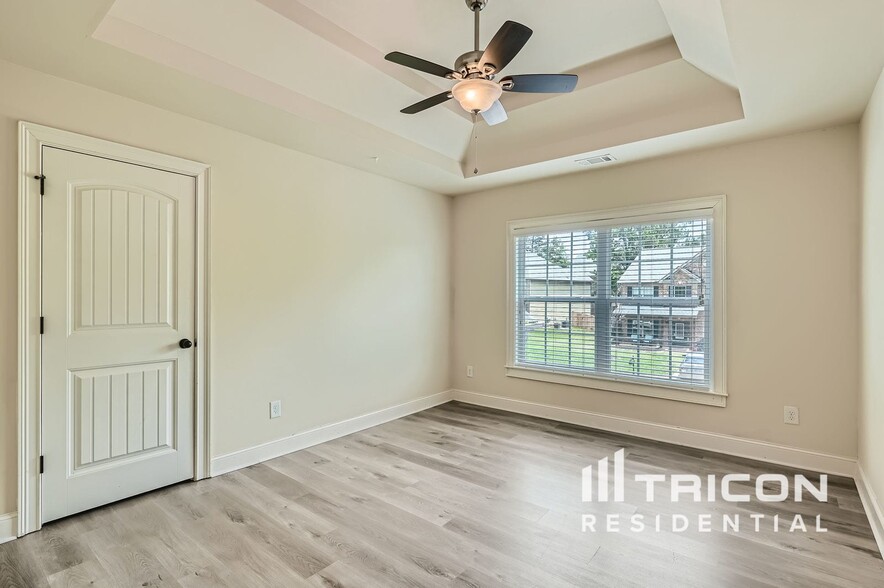 Building Photo - 14 Bryce Creek Dr