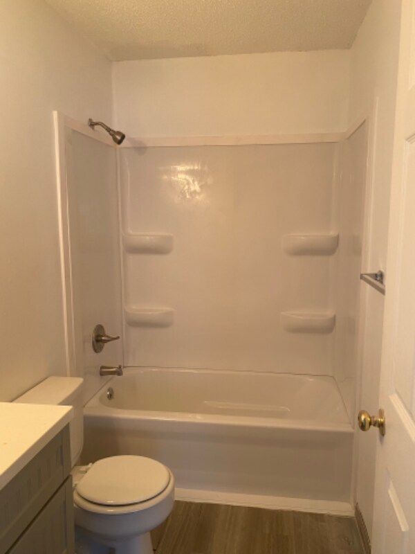 Building Photo - 117 N Brunswick St