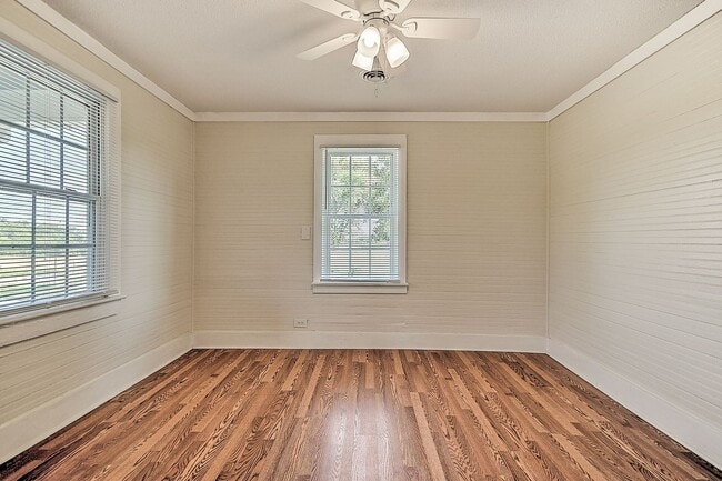 Building Photo - 4470 Lonesome Pine Trail