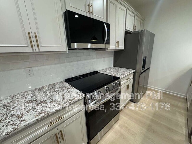 Building Photo - 101 Foster Grove Drive