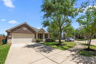 Building Photo - 16602 White Hyacinth Ct