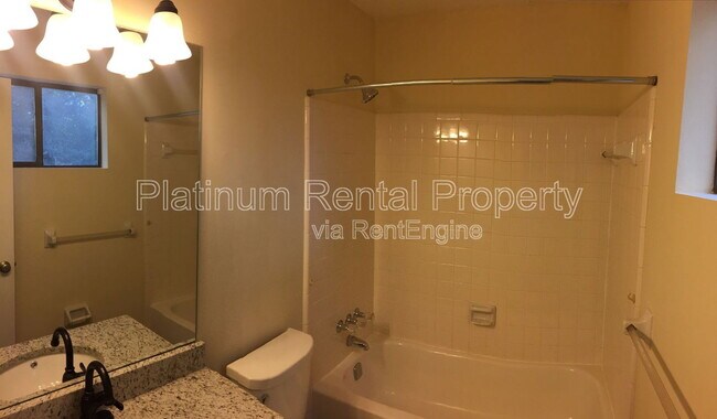 Building Photo - 9775 Loblolly Ln