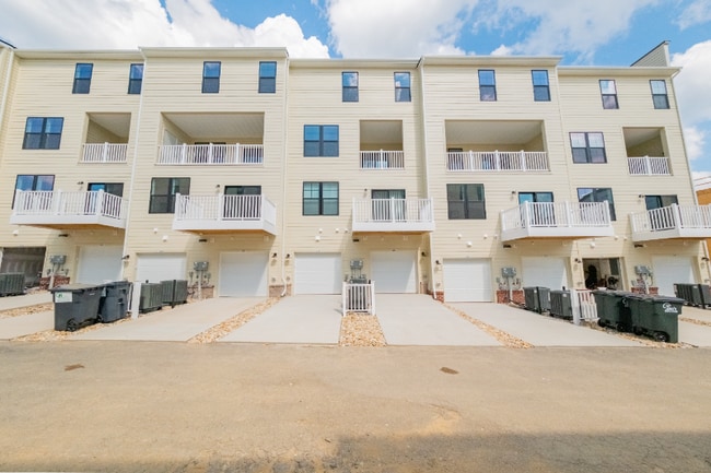 Building Photo - 544 Greybull Dr