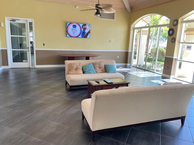 Building Photo - 13212 Glenmoor Dr