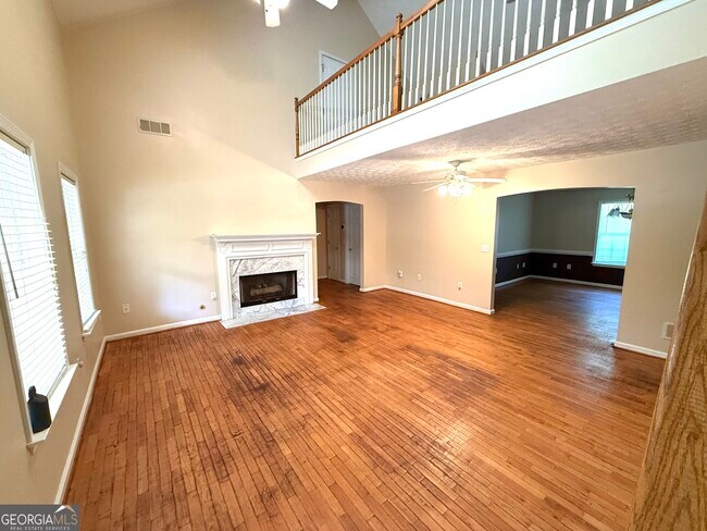 Building Photo - 25 Brookstone Ct