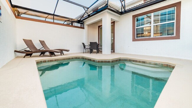 Building Photo - 8979 Stinger Dr