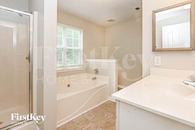 Building Photo - 8620 Galena View Dr