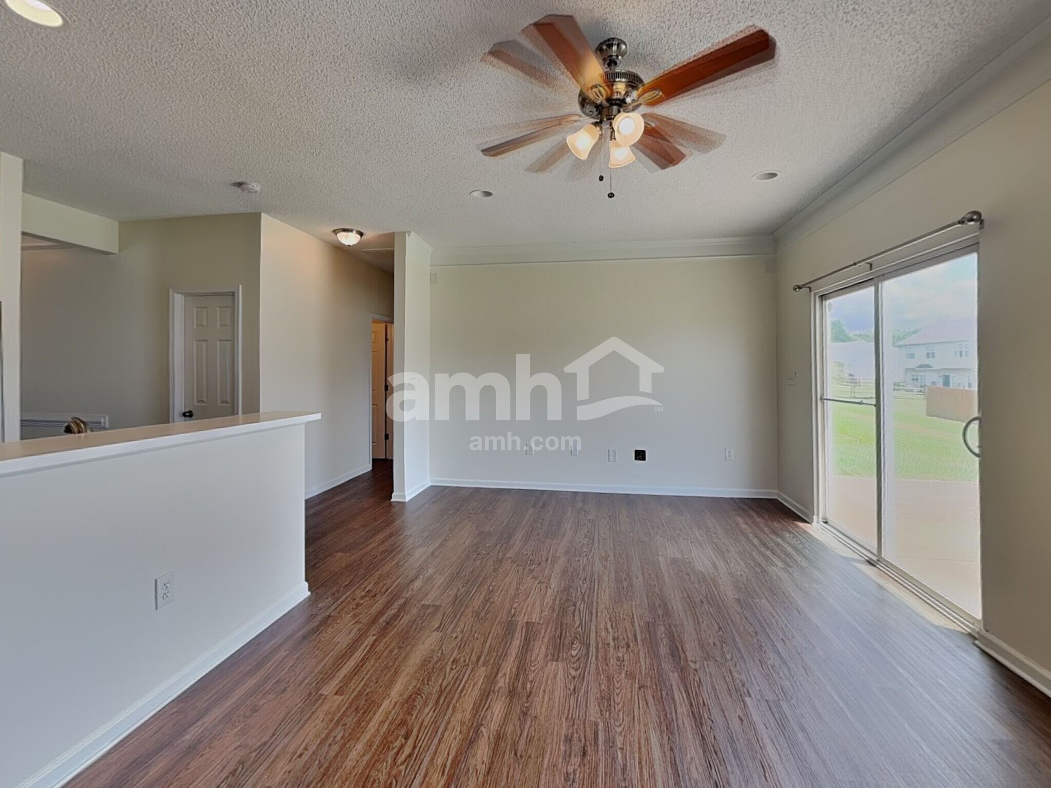 Building Photo - 8935 Hedge Maple Rd