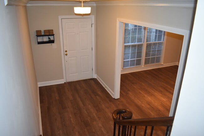 Building Photo - 23 Mt Vernon Cir