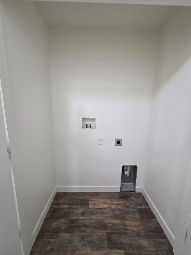 Building Photo - 4193 W High Gallery Ct