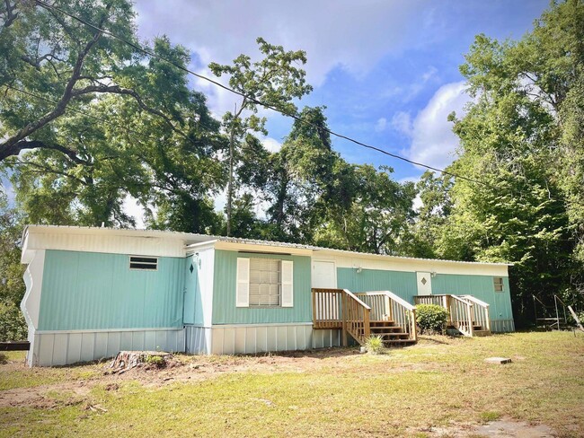 Primary Photo - 76 Maxson Rd