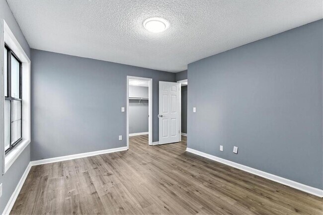 Building Photo - 3009 Hawthorne Pl
