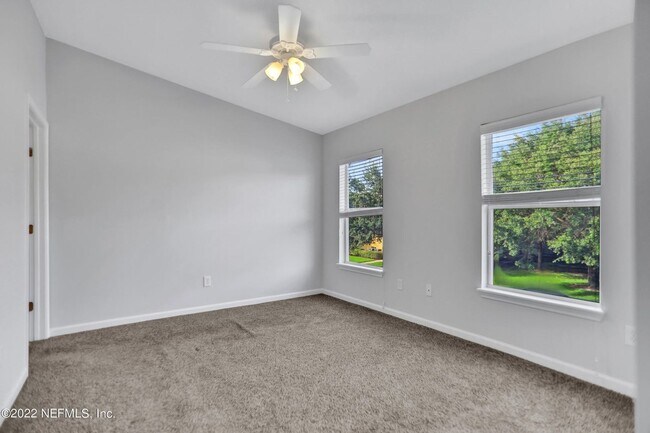Building Photo - 7051 Deer Lodge Cir