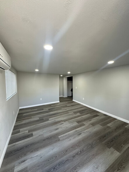 Building Photo - 2339 Van Ness Ave