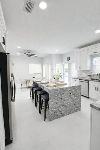 Building Photo - 6538 Abbey Rd