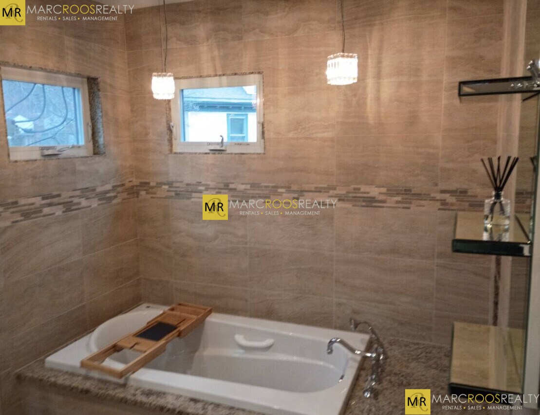 Building Photo - 1 Arborway