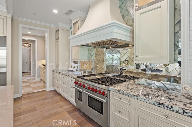 Building Photo - 121 Amber Sky