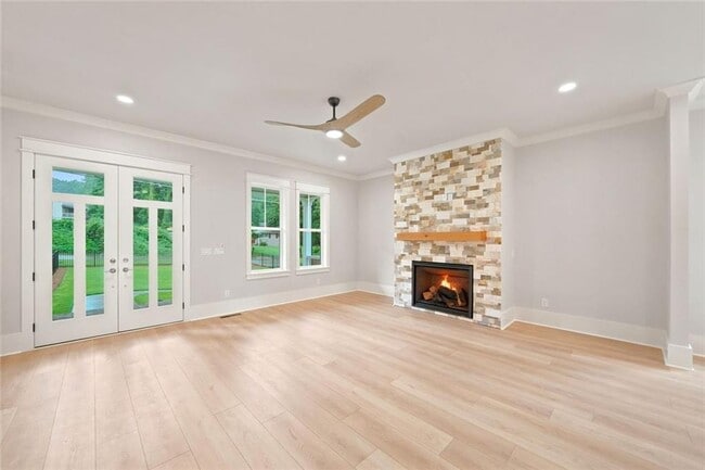 Building Photo - 1396 Old Magnolia Way